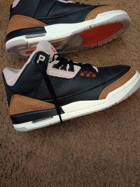 Jordan Retro 3s Desert Elephant Size 6.5y/8 In Women's.